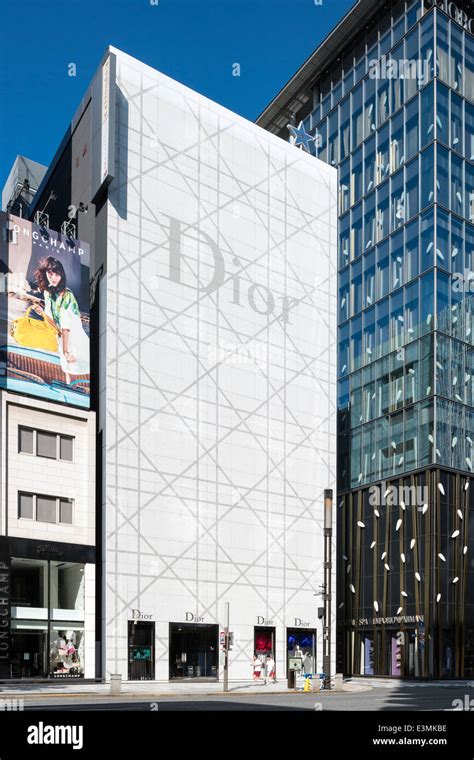 dior ginza japan.